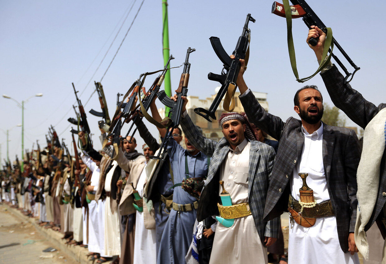 Yemen sub foc: Houthi ucid zeci, Arabia Saudită amenință cu răzbunare