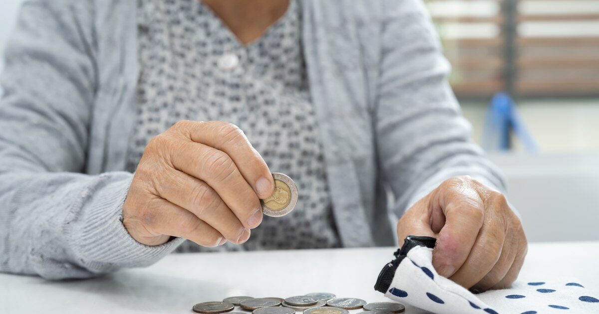 Escroc „curier BNR” prins, pensionară înșelată cu zeci de mii de lei