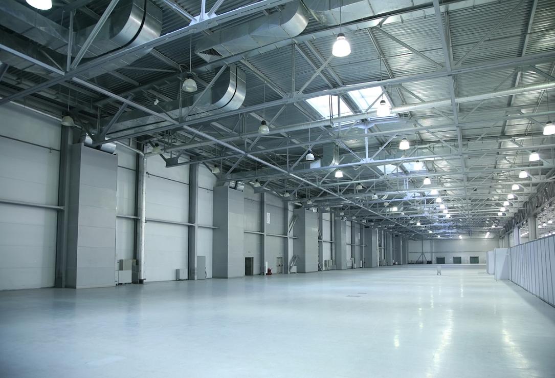 România: Cererea industrială și logistică, în creștere cu 11% în H1