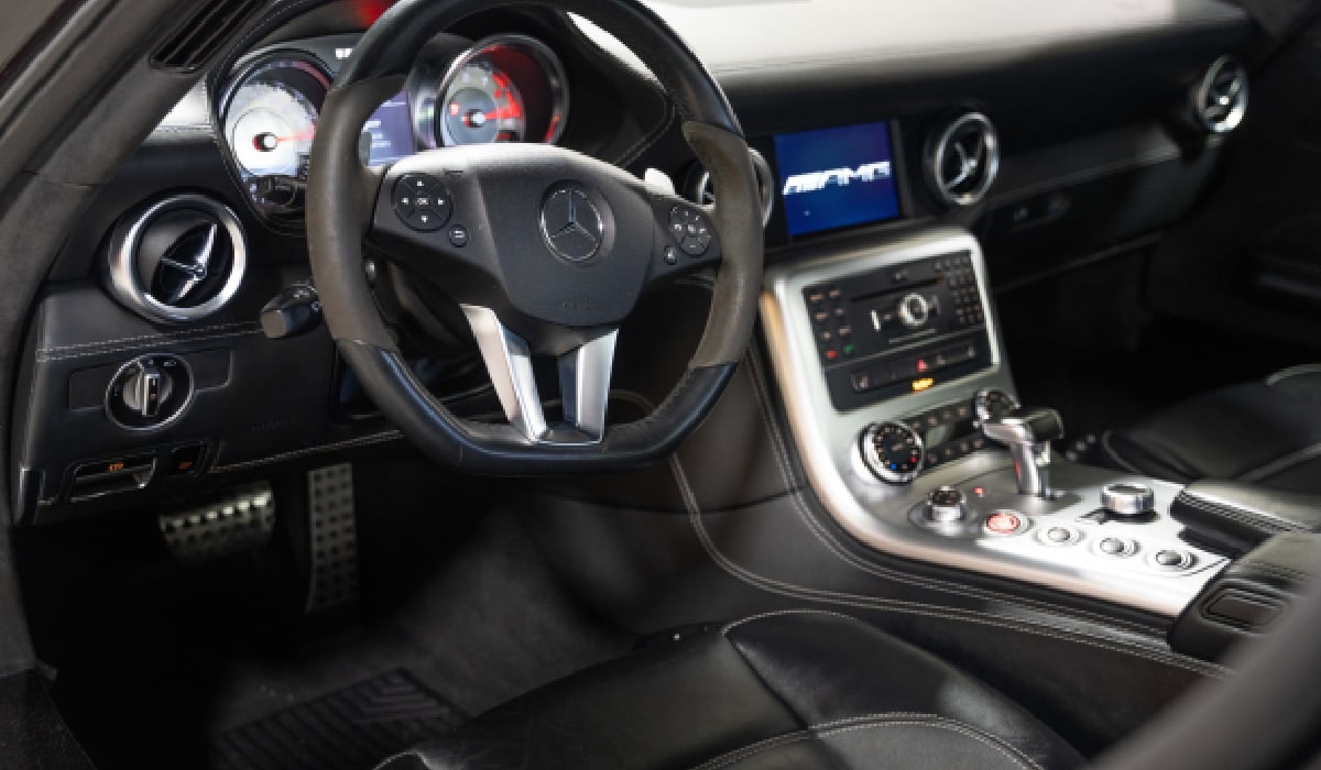 Șoferi în proces cu Mercedes-AMG pentru scaune defecte