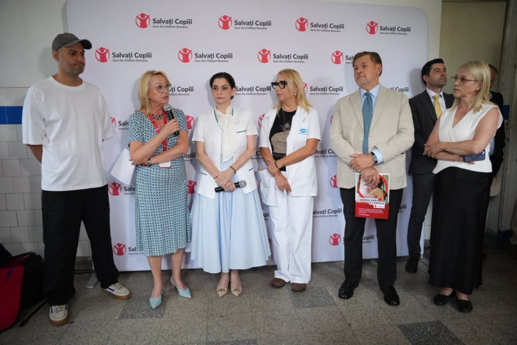 România: Primul pat de spital din ace, strângere de fonduri pentru diabetici