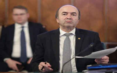 Toader, Urmărire Guvern: Plan Secret, Giganți Economici Încătușați
