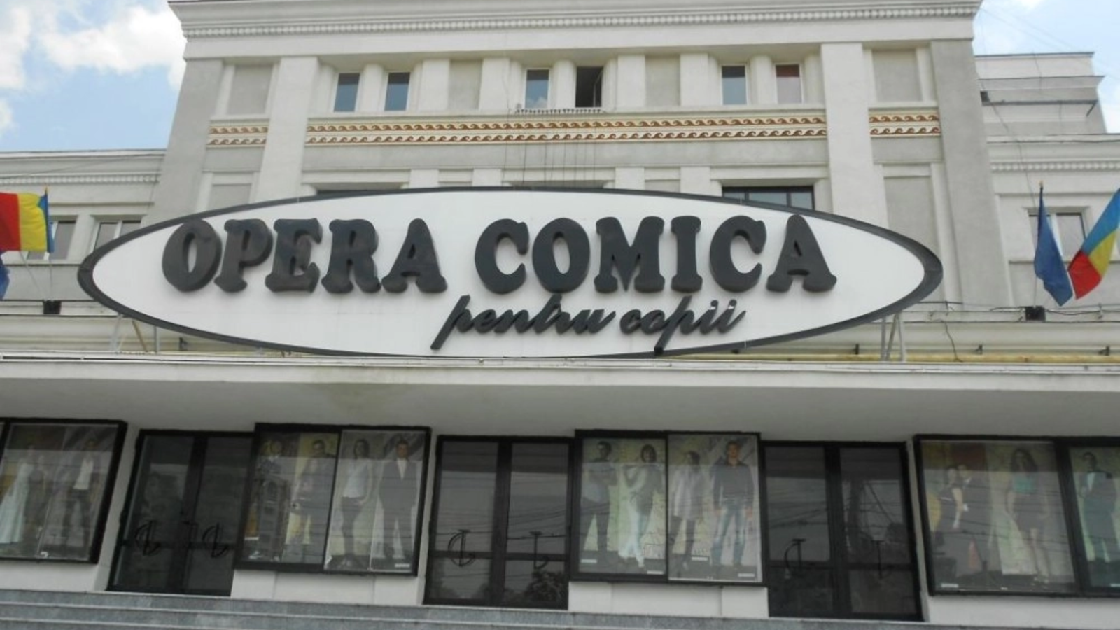 Teatrele din București, reinventate: tehnologie, incluziune și venituri proprii