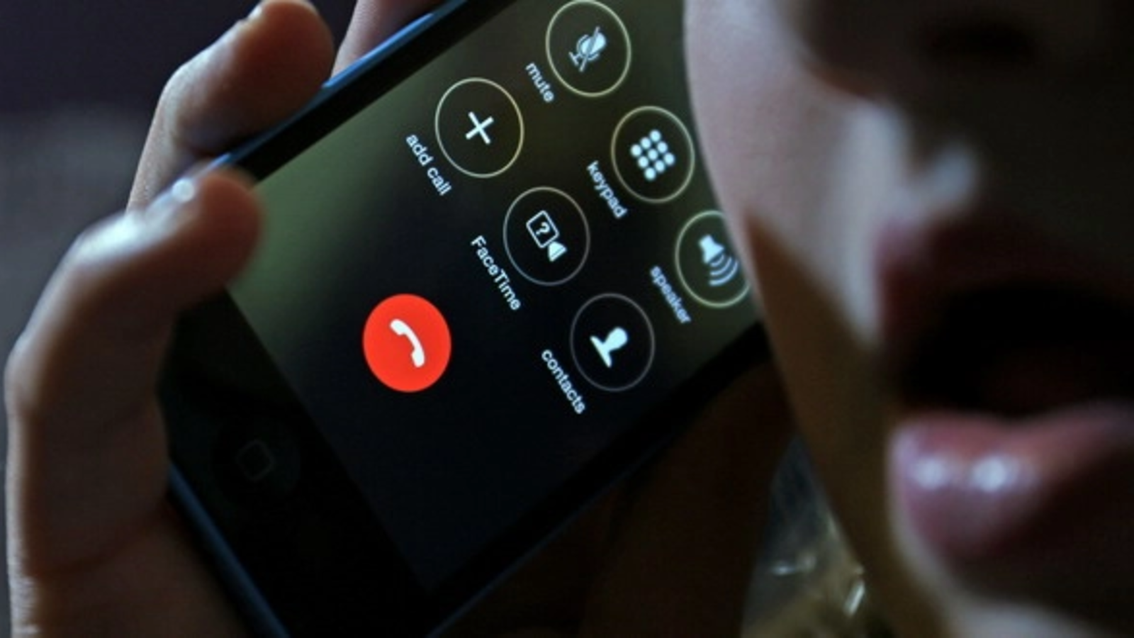 Țepe telefonice: Vishingul, mai perfecționat ca oricând