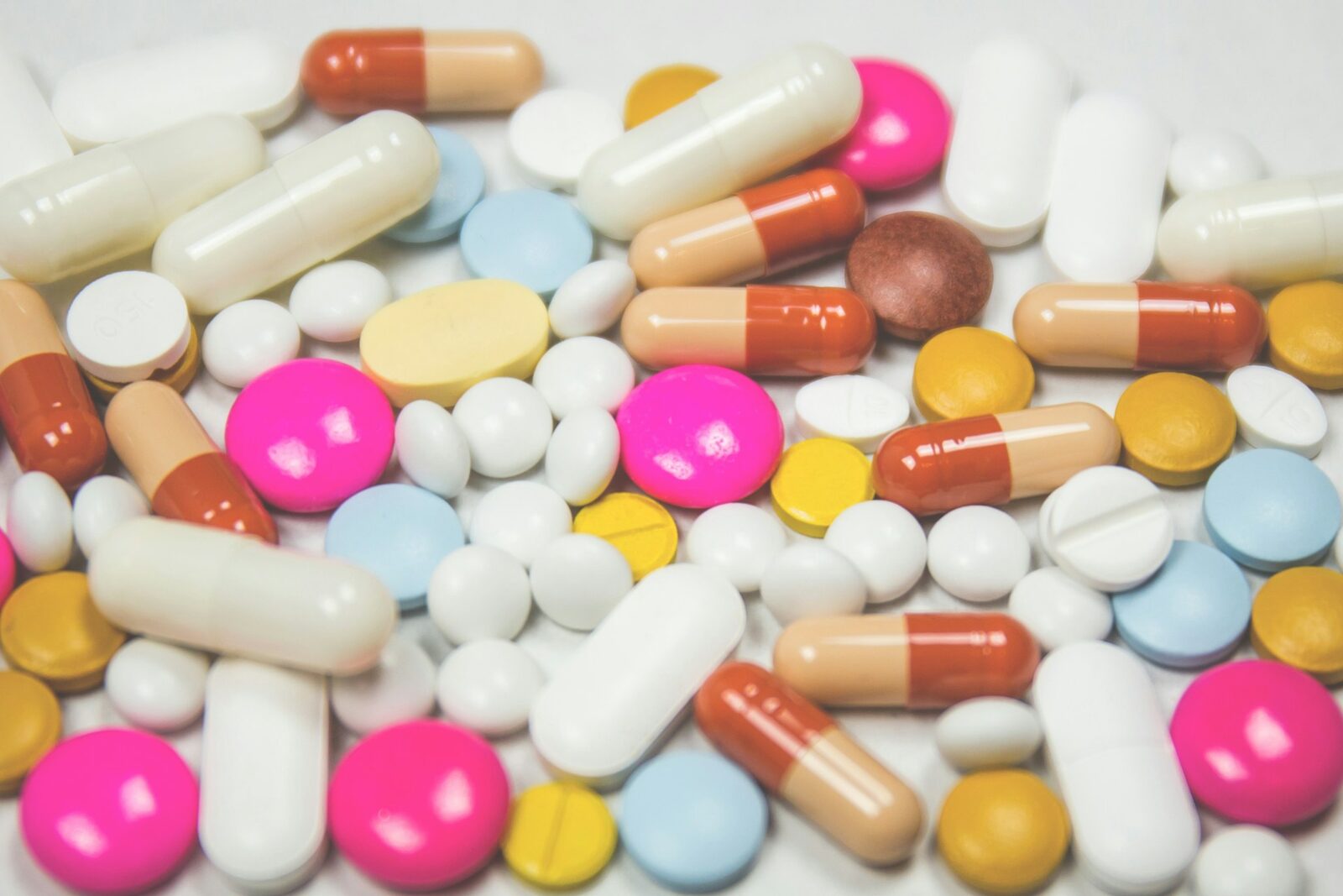 Medicament dispărut din farmacii: Producătorul dă explicații revoltătoare