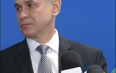 Ministrul Apărării din Moldova, Nosatîi, i-a refuzat o jurnalistă în rusă
