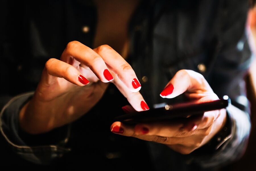 ING lansează SAFEbutton: lupta contra fraudelor bancare