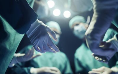 Medici la datorie la Spitalul Parhon Iași: Două transplanturi renale critice