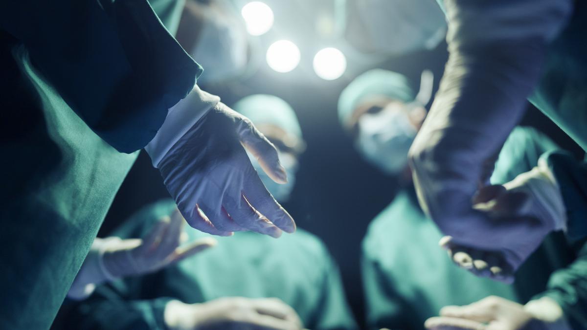 Medici la datorie la Spitalul Parhon Iași: Două transplanturi renale critice