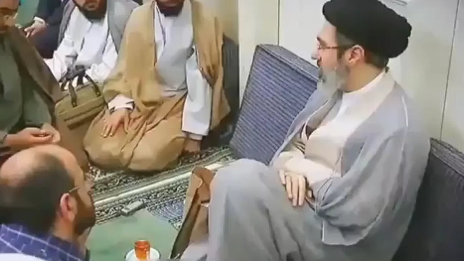 Mojtaba Khamenei, apariție publică după 5 luni: cine e noul lider suprem al Iranului