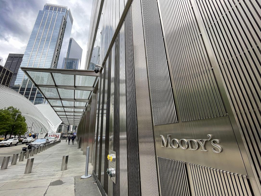 Moody’s menține ratingul României, dar atrage atenția