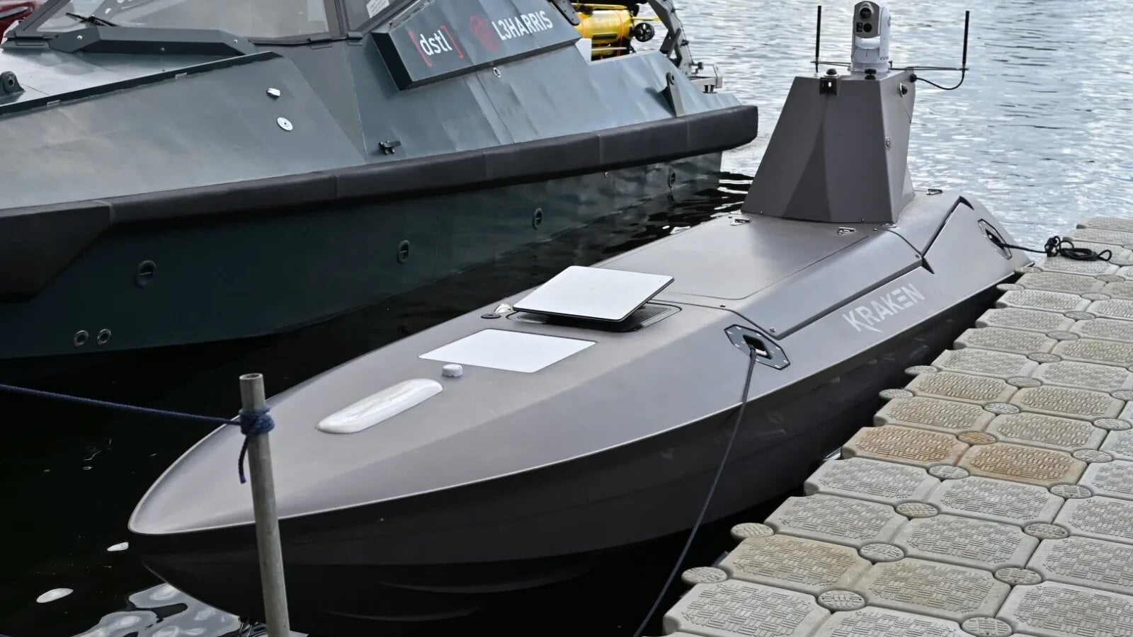 Marea Britanie – China: Camere de pe nave, spionate de Beijing