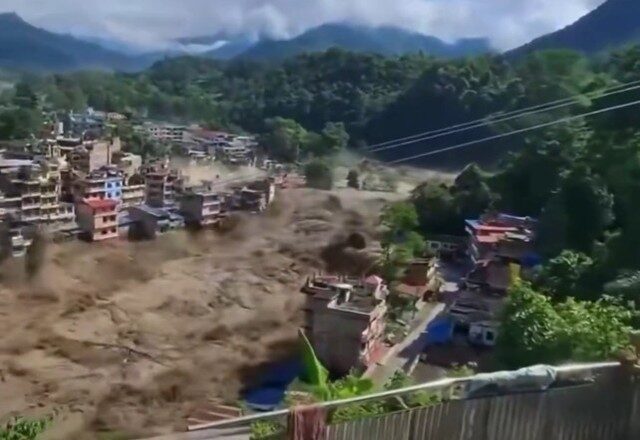 Nepal, măturat de calamitate: Peste 160 de morți după avalanșa devastatoare