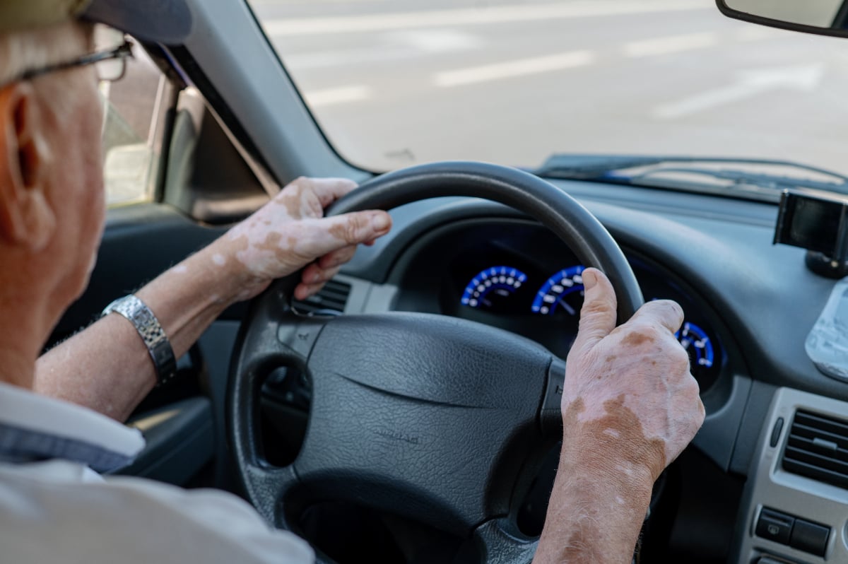 Pensionar italian a intrat cu mașina în cicliști după ce s-a certat cu ei