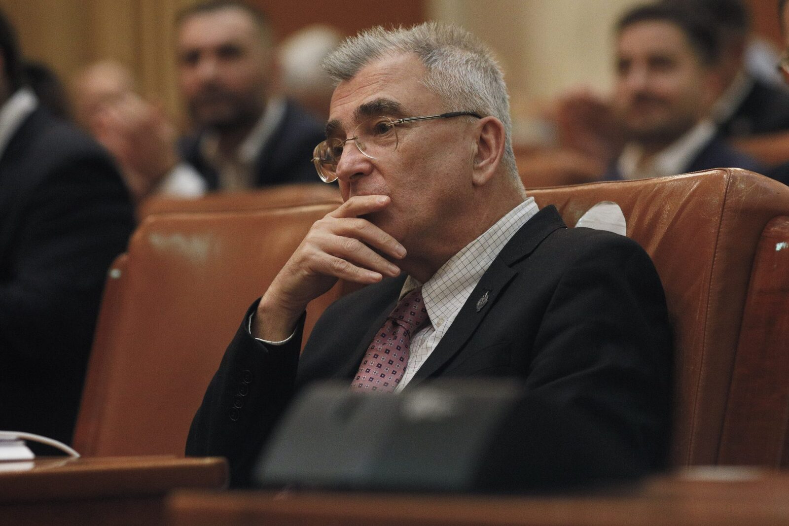 Peiu-AUR îl acuză pe Nicușor Dan: Minte?