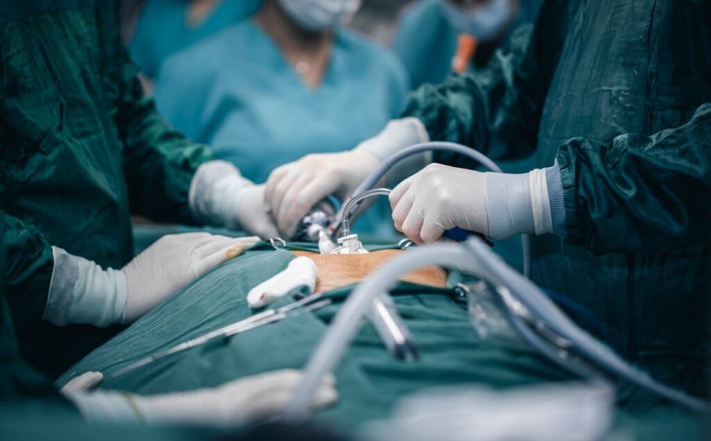 Colecistectomie: Ce e operația celebrului cântăreț și simptomele ei