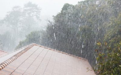 ANM: Caniculă, furtuni și ploi torențiale în aceeași zi