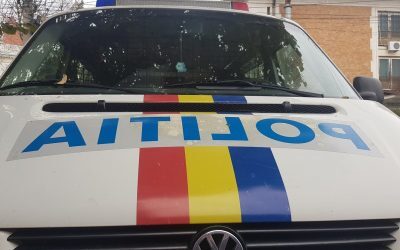 Mașină în flăcări pe DN 7 Dâmbovița, trafic blocat spre Târgoviște