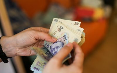 BNR: Inflația scade, dar prețurile nu vor reveni la vechiul nivel