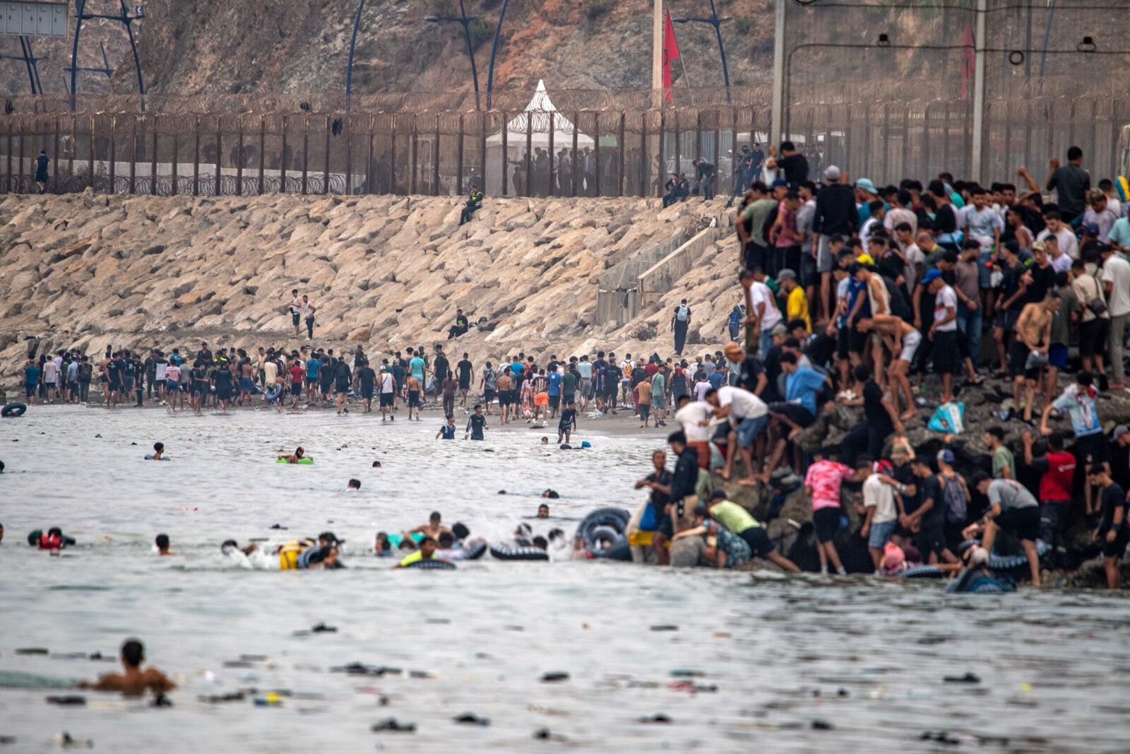 Migrație ilegală: Noi apeluri pe rețele pentru a invada Ceuta și Melilla
