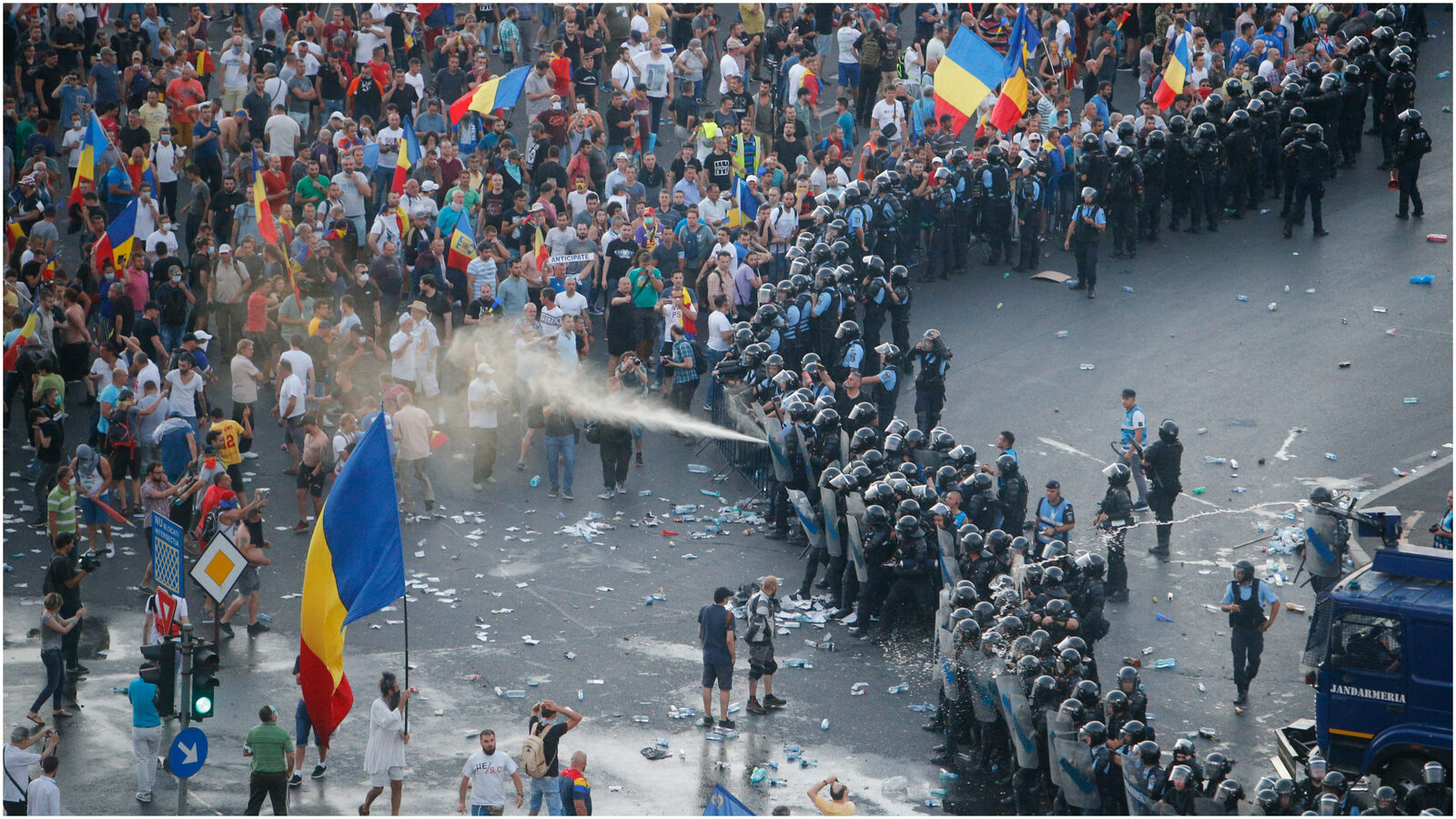 10 August, 8 ani: Proteste și risc de prescripție