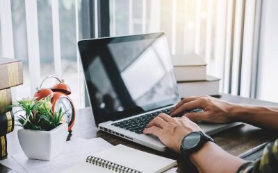 România online: Avans pe internet, restanță la competențe digitale