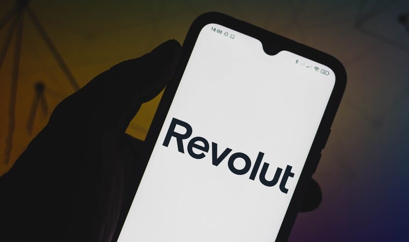 Revolut lansează euro-stablecoin și divizie de cercetare AI