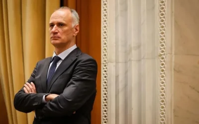 USR: PSD și AUR la putere, România direct în junk