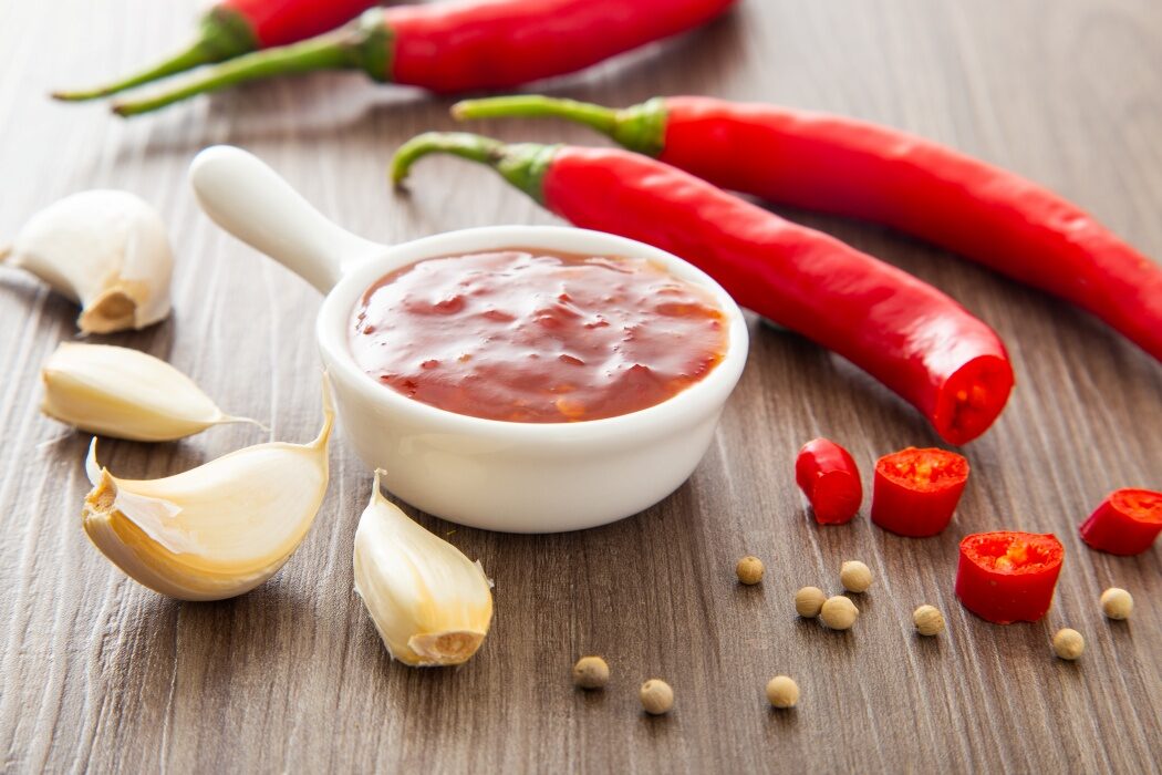 Nutriționiștii aleg sosul picant: slab caloric, dar cu un mic defect