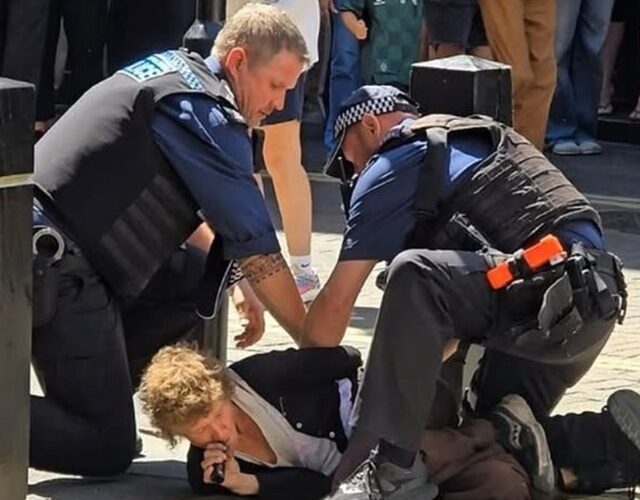 Femeie fără adăpost, STELLA G., atac armat la Londra. Poliția: sănătate mentală