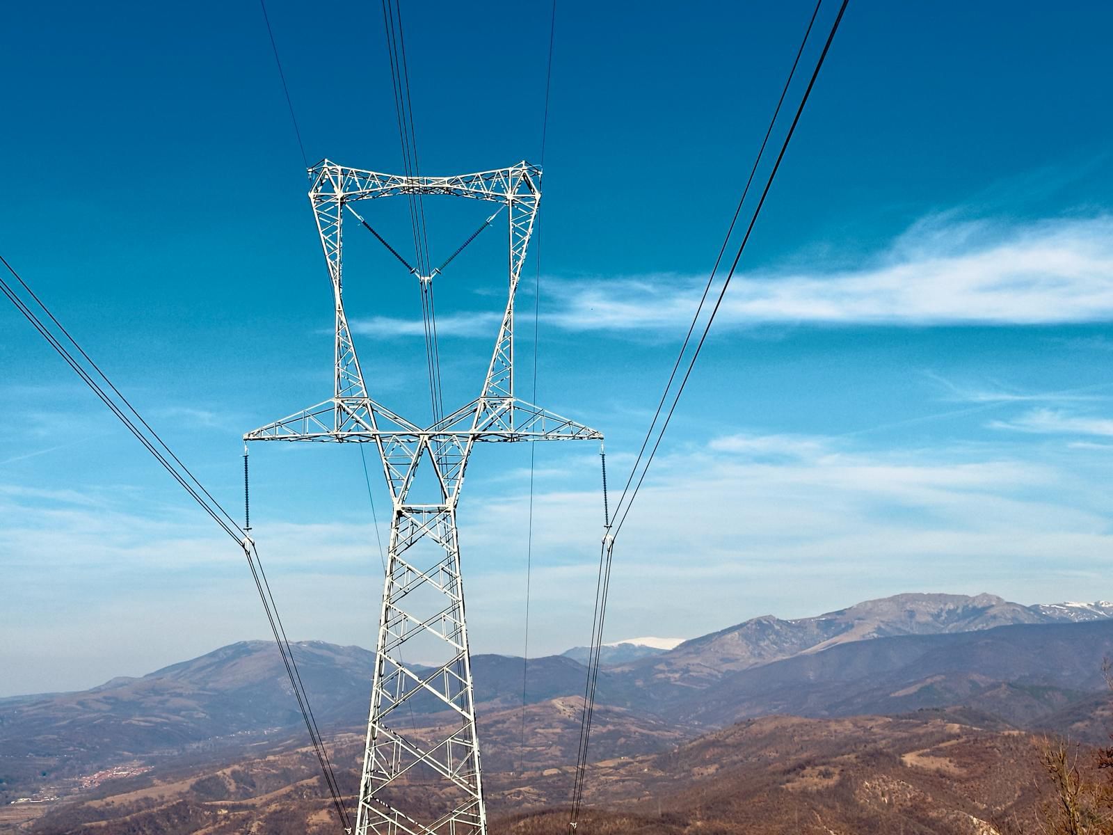 Transelectrica: Eroare tehnică a distorsionat datele energetice