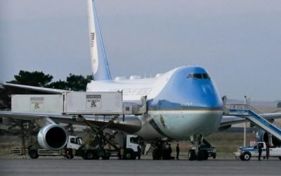 Trump, scandal imens în SUA după schimbarea-n zbor a avionului la Ankara