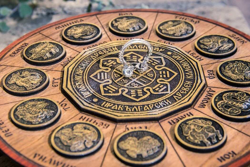 Patru zodii, opt ani grei au trecut. Recompense și schimbări acum