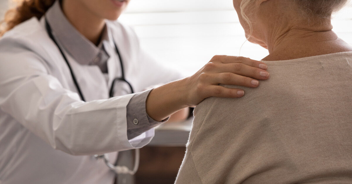 Românii nu ajung la doctor: banii și distanța, bariere majore