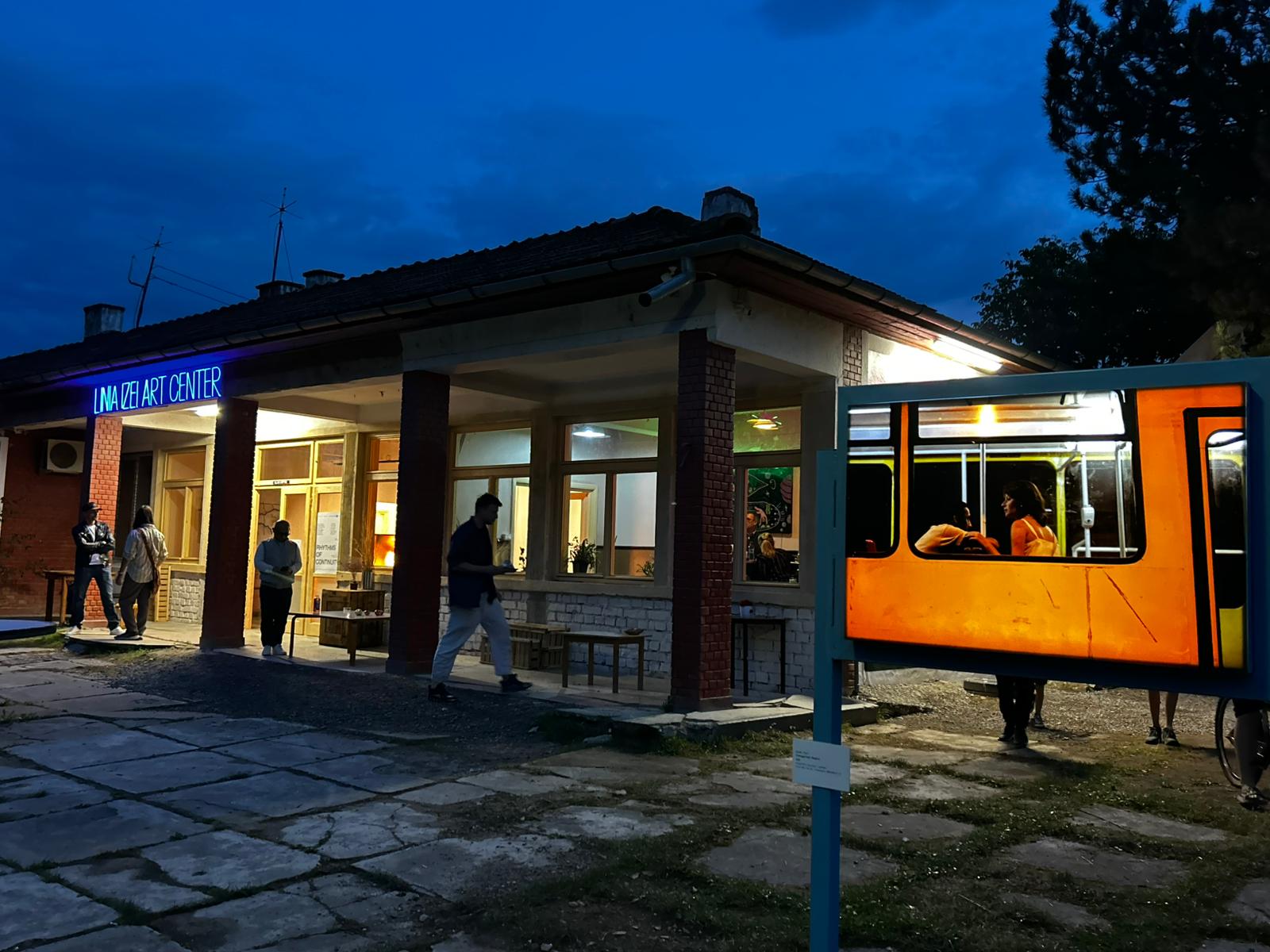 Fosta gară din Maramureș, transformată în centru de artă