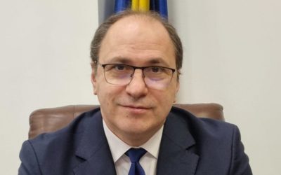 Școala unde învață fiul ministrului Educației încalcă legea: e supraaglomerată. Un expert în educație explică de ce contează numărul de elevi