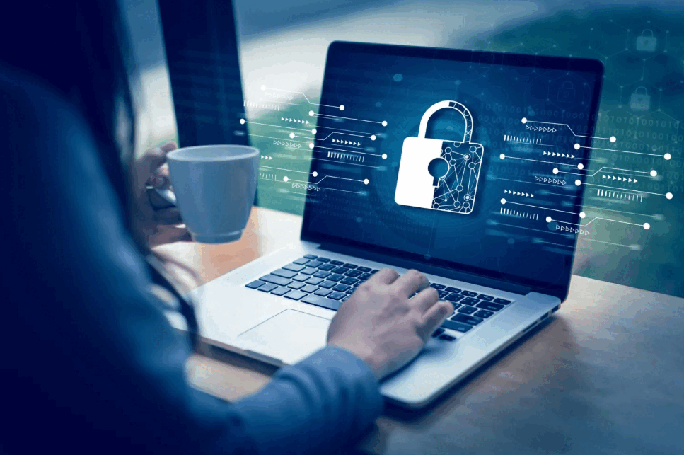 Primele amenzi pentru firmele care ignoră securitatea cibernetică