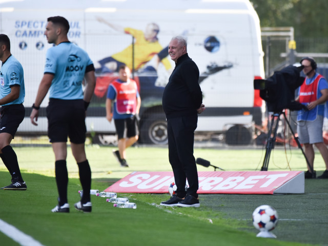 CFR Cluj: Opt transferuri! Șumudică ia jucători de la Benfica și Juventus