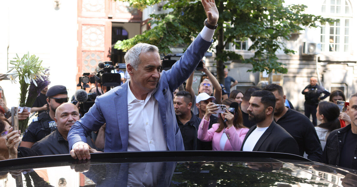 Georgescu: Iohannis forțează România în războiul din Ucraina