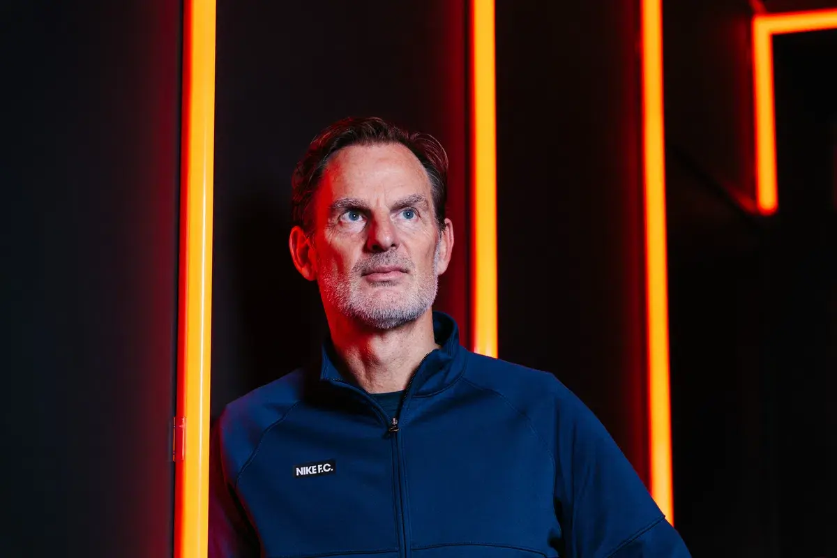 De Boer vine la Ajax