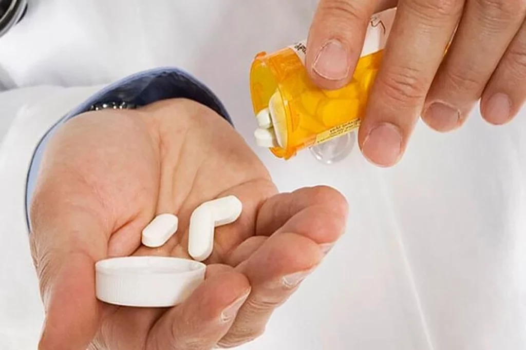 Antibiotic cunoscut, risc crescut de deces la consumatori