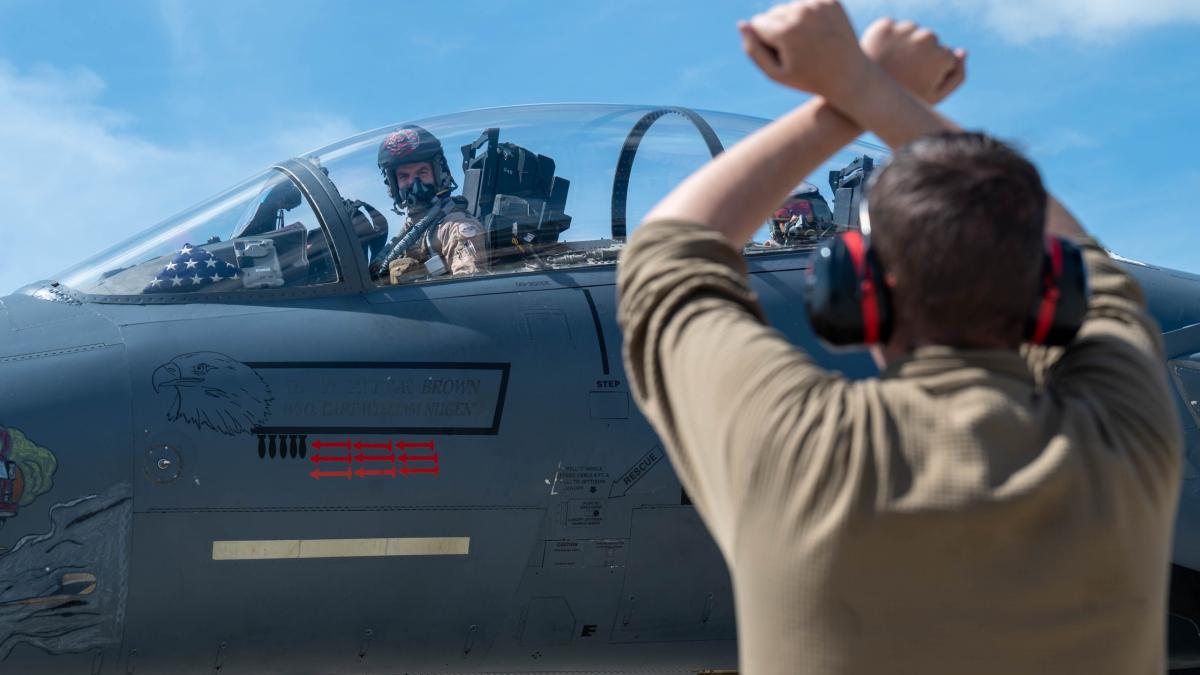 Israelul forțează SUA: F-15 pentru Egipt contra Chinei în Orient