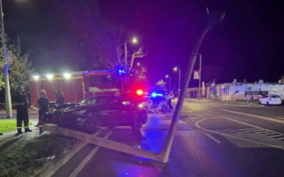 Mașină izbită de un stâlp în Ungaria