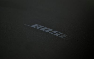 Bose aduce sunet pur: căști noi cu anulare zgomot