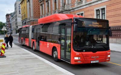 Metrou Ușor, apel pentru autobuze articulate în București