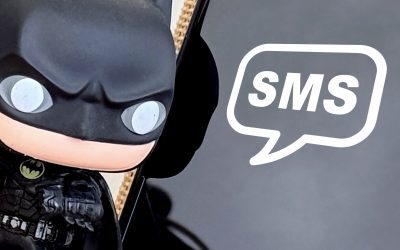Șoferii, avertizați! SMS-uri false cer taxe de parcare, risc mare la date bancare